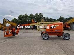 JLG 520AJ (2 units available)