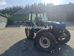 New Holland 7840
