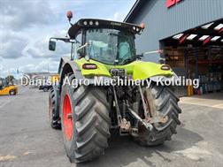 Claas AXION 850