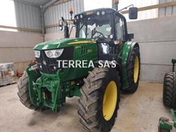 John Deere 6105M