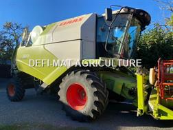 Claas TUCANO 320