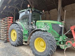 John Deere 6210R